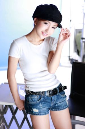 善良的女秘书免费